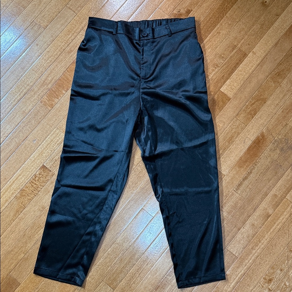 NWOT women’s SHEIN CURVE Black Satin Straight Leg Pants size 1X